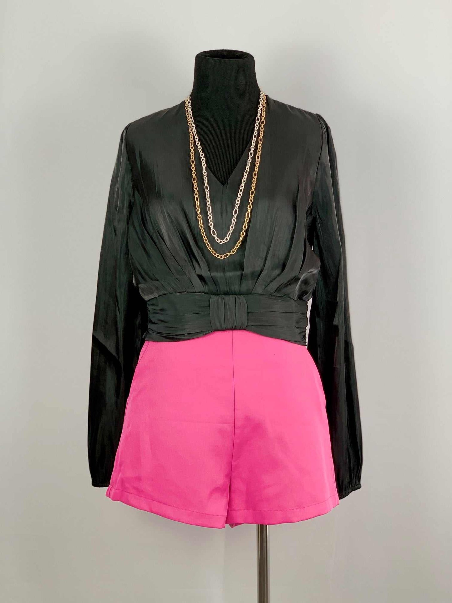 Short with pockets